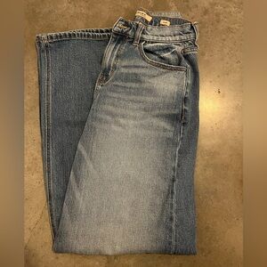 ARIAT WOMEN'S MEDIUM WASH ULTRA HIGH RISE WIDE DENIM JEANS